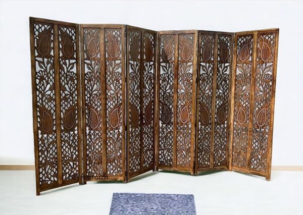 Wooden Room Dividers: Enhance Space with Timeless Design - Image 4